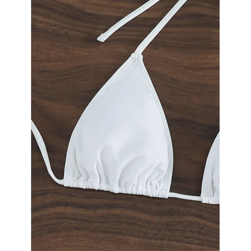 Tilda® | Einfarbiger Neckholder-Bikini aus Spitze