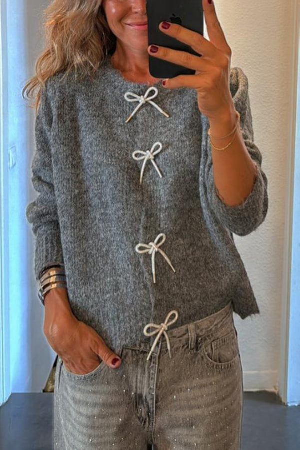 Vivian® | Langärmliger, entspannter Cardigan mit gestrickter Vorderseite und Schleife von Paris Mornings