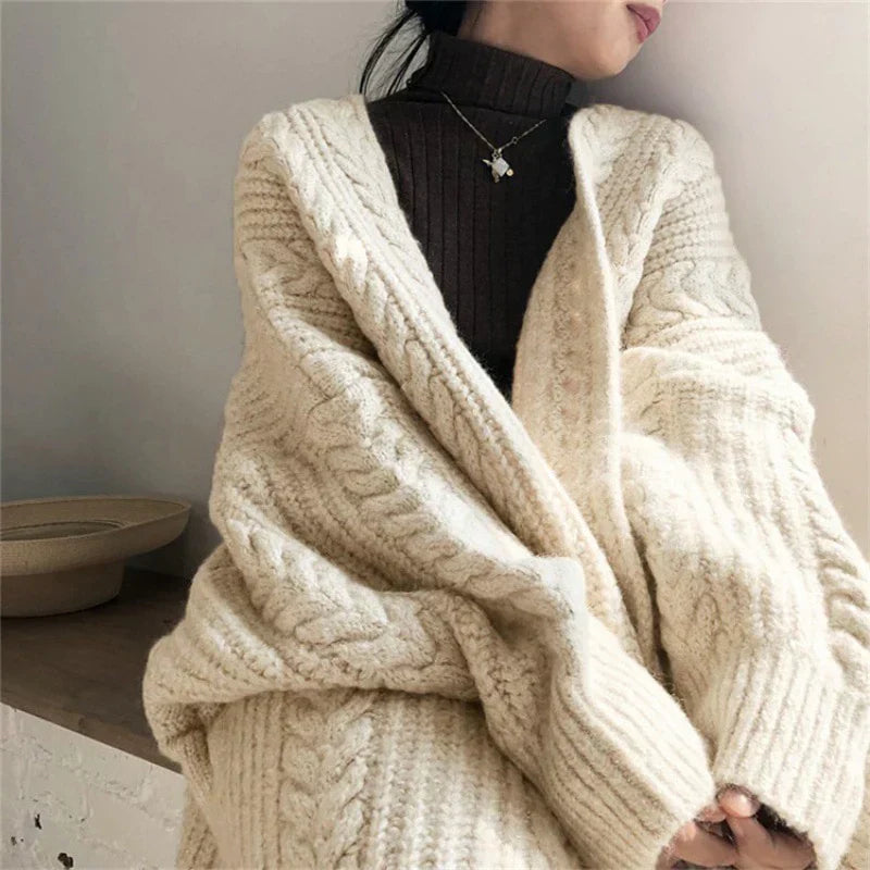 Zoraida® | Stylischer Woll-Cardigan in Damengröße