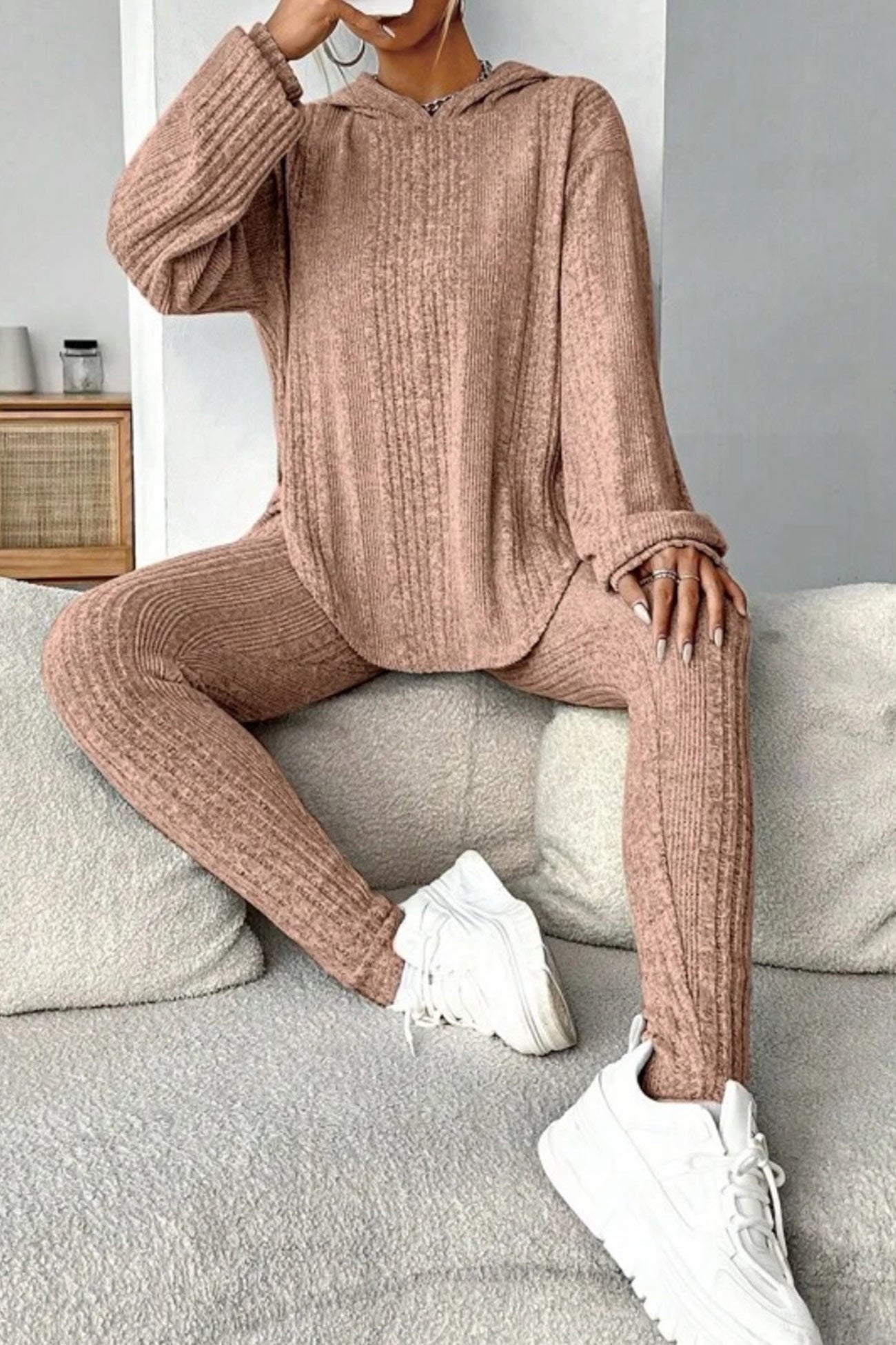 Olga® | Hoodie-Leggings-Set mit geripptem Schlitz und abgerundetem Saum